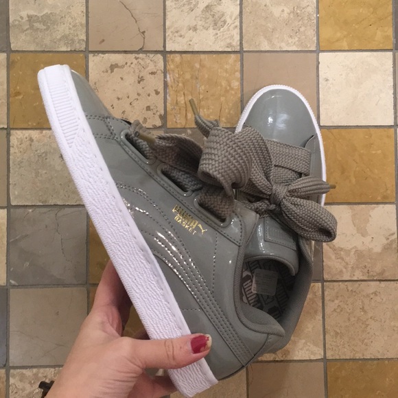 NWT Puma Leather Sneakers - Picture 6 of 6